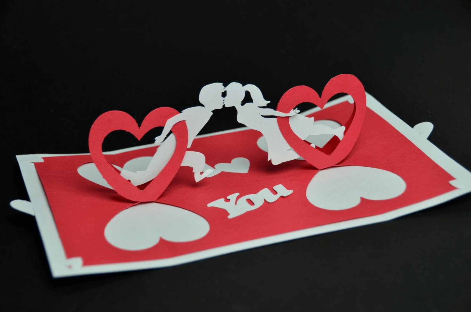 Thiệp Valentine dạng pop-up dễ thương