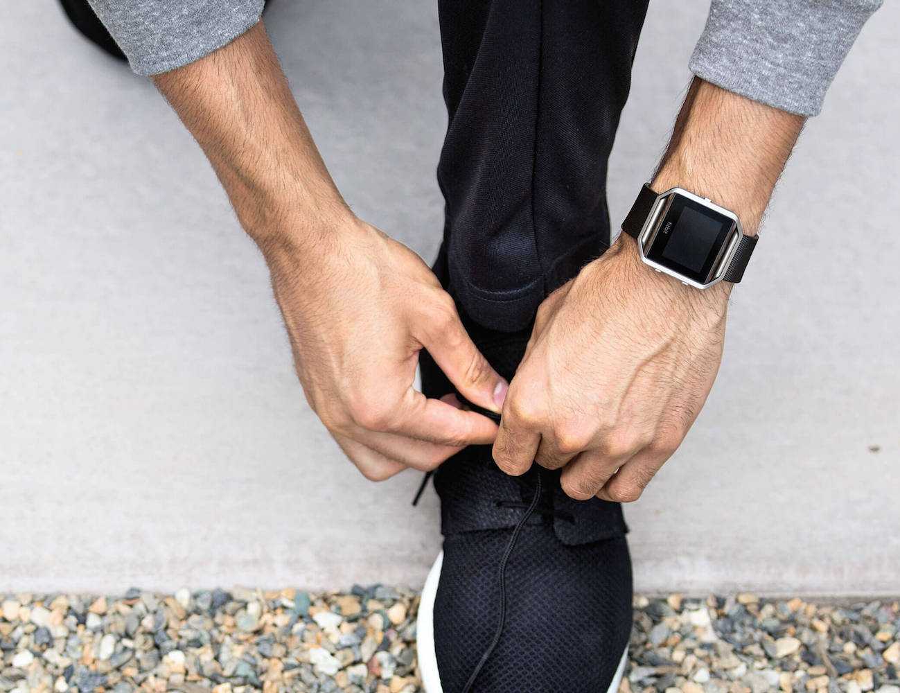 Diện mạo sang trọng của đồng hồ thông minh Fitbit Blaze